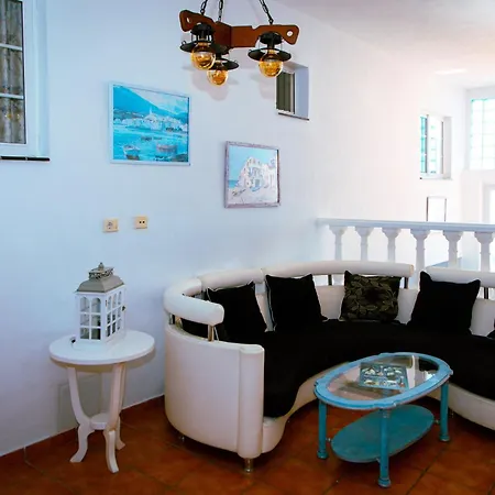 Blue Lagoon Πανσιόν La Mareta