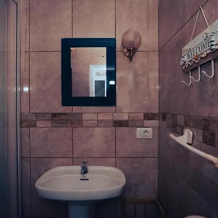 Blue Lagoon Guest house La Mareta