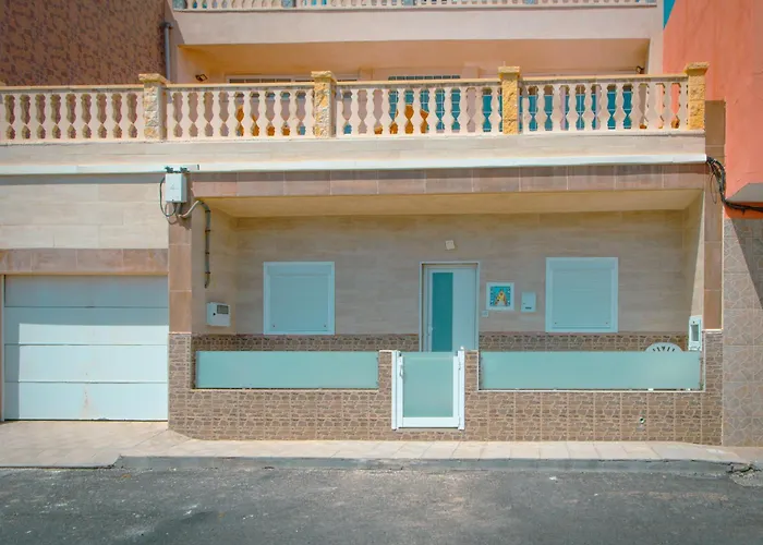 Guest house Blue Lagoon La Mareta